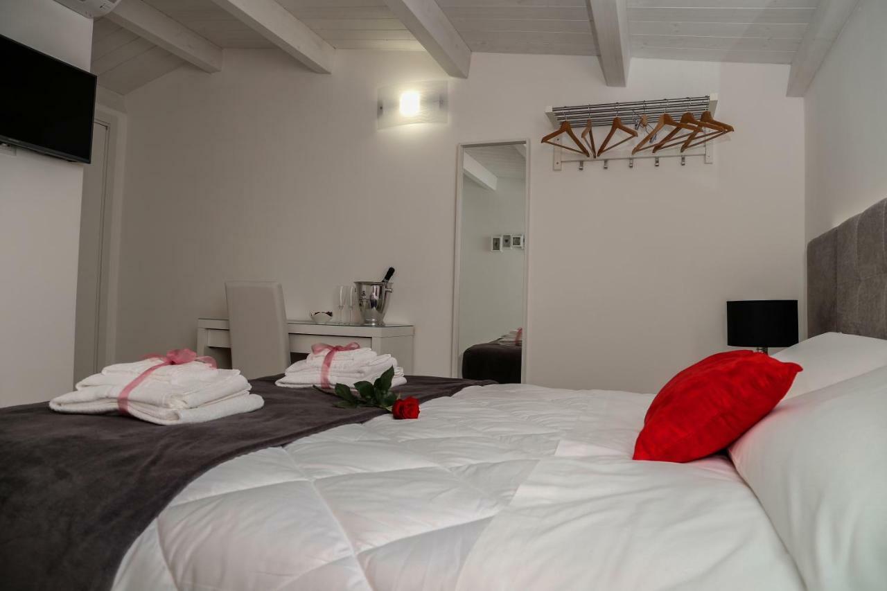 La Civita B&B Γκραβίνα Εξωτερικό φωτογραφία
